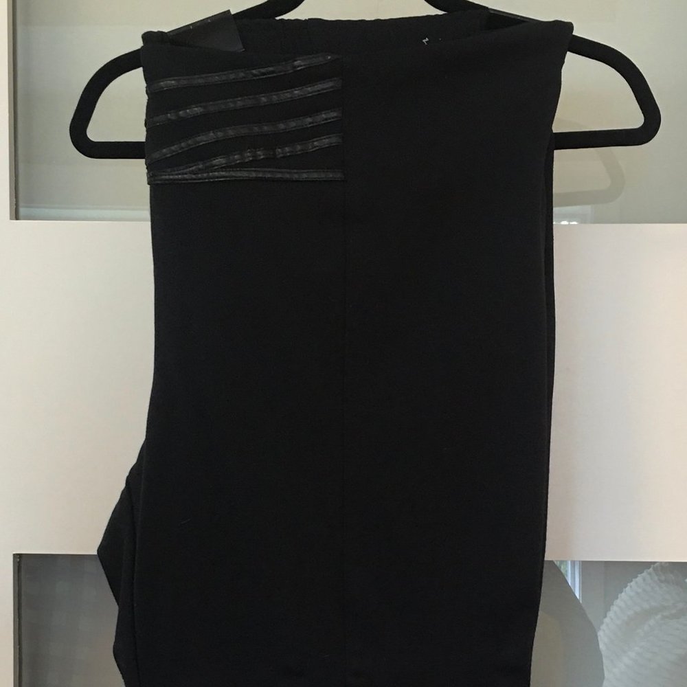 Dressy Trousers with Cummerbund-like Detail